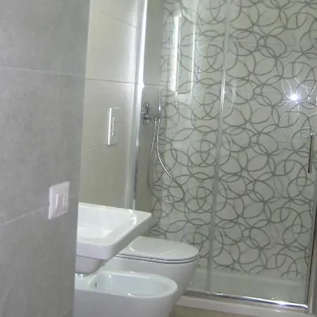 Hibiscus Apartman *