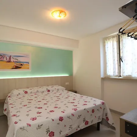 Apartment Hibiscus Vieste