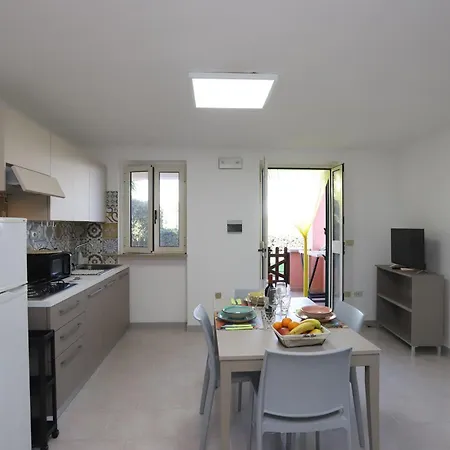Hibiscus Apartment